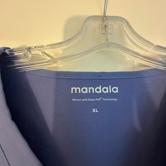 Mandala Periwinkle Scrubs Set - Picture 3 of 5